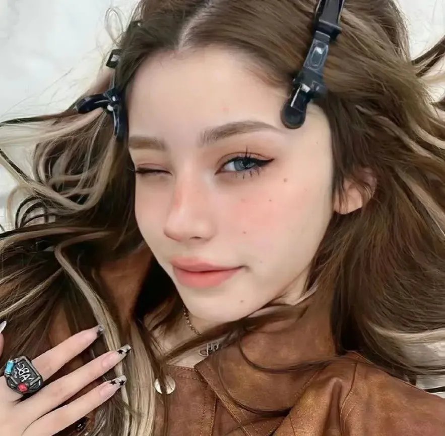 大叔花样游泳队