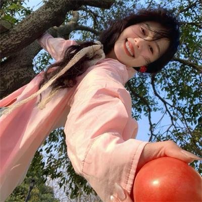 春潮烂漫海棠红